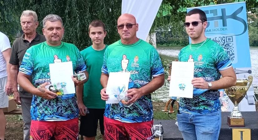 Elúszott a kapitális hal, de ők sosem adják fel, jövőre is indulnak