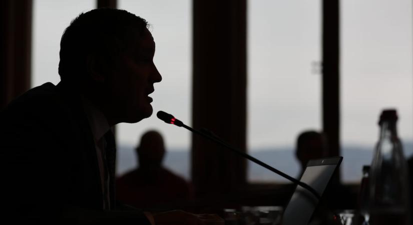 Az NGM a gyatra GDP-növekedésről: amíg tart a háború, ez a reális