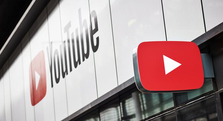 Ausztrália betiltja a YouTube-ot a 16 éven aluliak számára