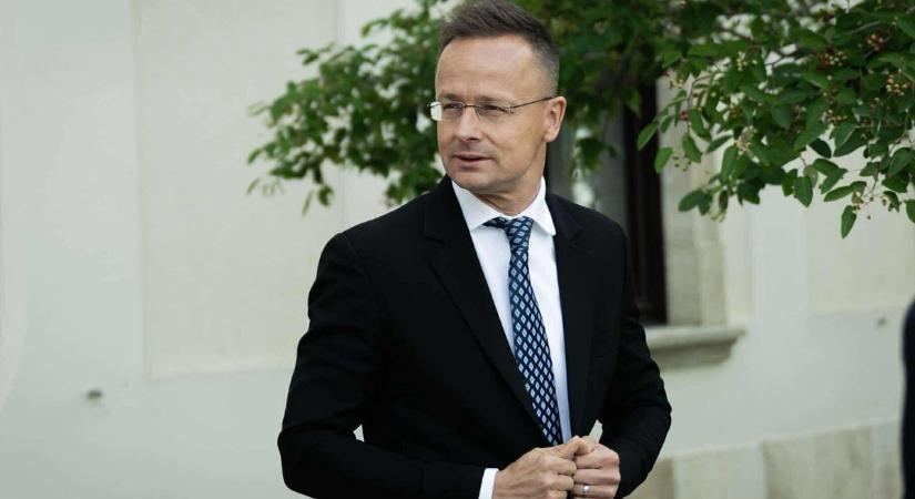 Szijjártó Péter: a Ganz 21 milliárd forintos beruházása háromszáz új munkahelyet hoz létre Tápiószelén