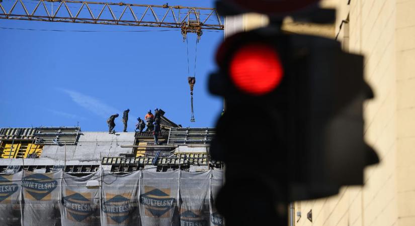 Arra kérik építési vállalkozók a kormányt, hogy zárja ki a lakásprogramokból a kóklereket