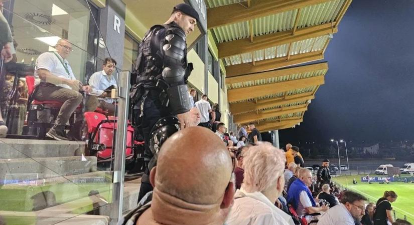 Példátlan retorzió Romániában: hat magyar szurkoló került tiltólistára