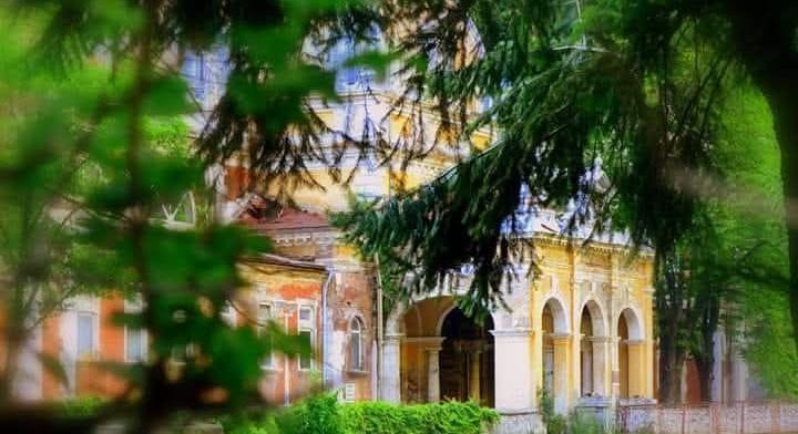 Pangás van a szezon kellős közepén a népszerű hegyi üdülőtelepen