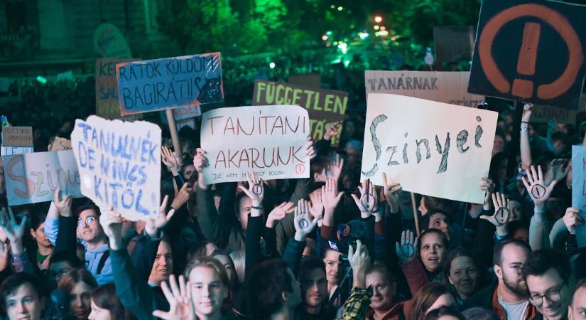 Hatalmas jogi és politikai pofont kapott a magyar oktatás vezetése