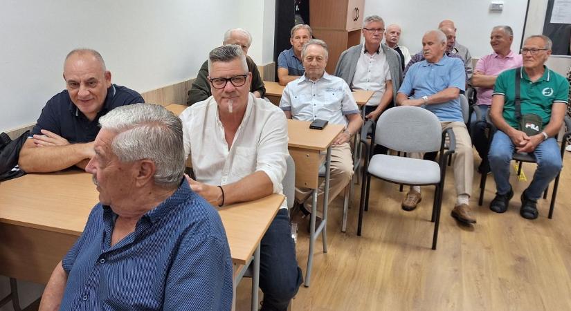 Egykori tűzoltókat köszöntöttek Sopronban