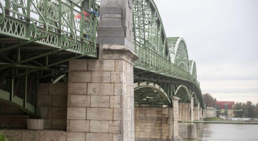 Vége az aszálynak a Dunán: kisebb árhullám érkezik - de nem villámárvíz