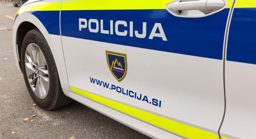 Tragédia a szlovén autópályán, öten haltak meg egy balesetben