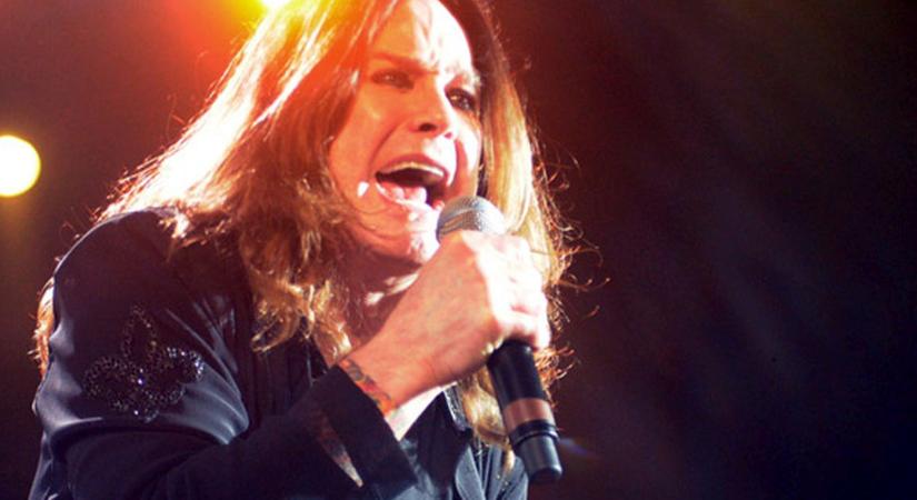 Több tízezren búcsúztatták Ozzy Osbourne-t