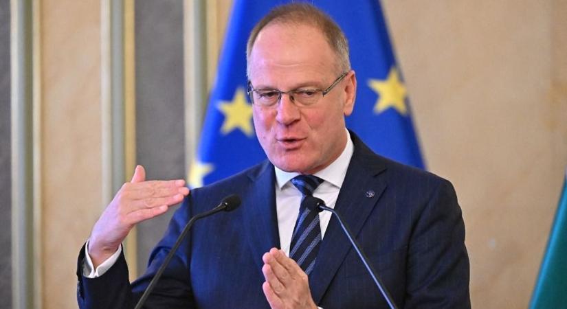 Rendkívüli: az otthonteremtési támogatásra még béremelést is tesz a kormány a közszférában