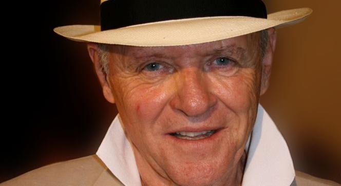 Sir Anthony Hopkins 87 évesen sem áll le! Egy másik, idősebb, hatalmas filmes legendával szerepelnek majd egy új filmben!