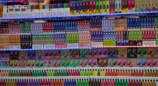 A Legfelső Tanács az elektronikus cigaretták teljes betiltását indítványozza Ukrajnában