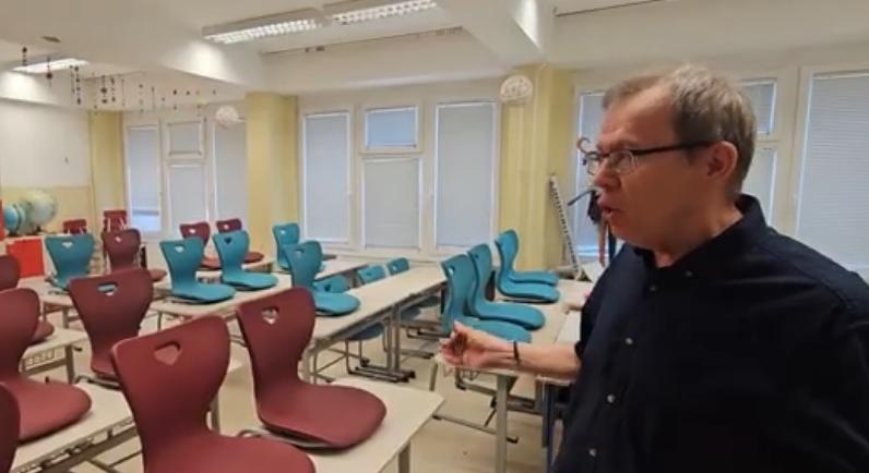 Uniós forrásból újultak meg a Kölcsey Ferenc Református Gyakorló Általános Iskola tantermei