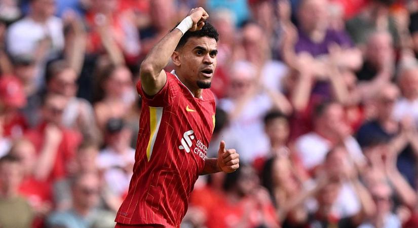 Eladta sokat kritizált támadóját a Liverpool, a pénzügyi gondok miatt klasszis játékosok távozhatnak a Barcelonától - szerdai transzferkörkép