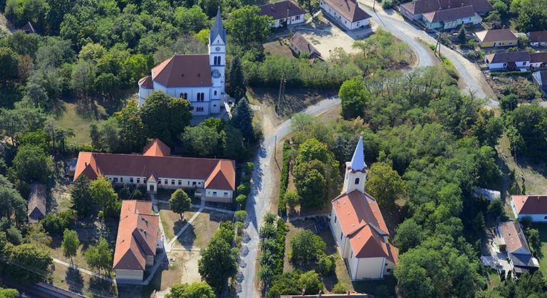 Kirúgták egy vas vármegyei óvoda vezetőjét, mert nyilvánosságra került róla egy szexvideó