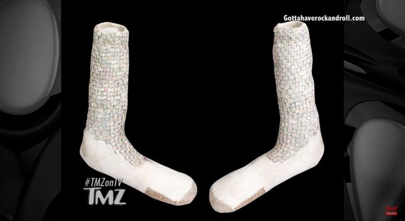 Több ezer euróért kelt el Michael Jackson „legendás” zoknija