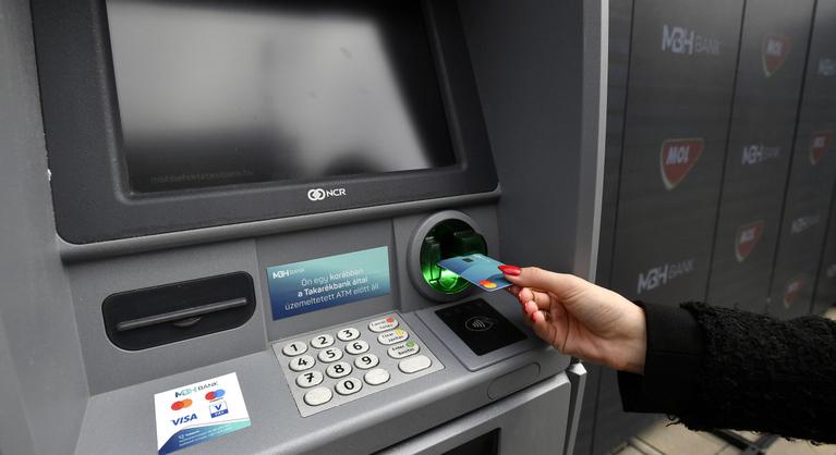 Rendszerfejlesztés miatt háromnapos leállás jön az MBH Banknál csütörtöktől