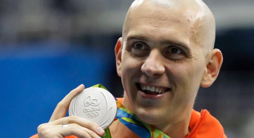 Cseh Laci villanyszerelőként dolgozik: fel se ismerni ezen a fotón az úszó olimpikont