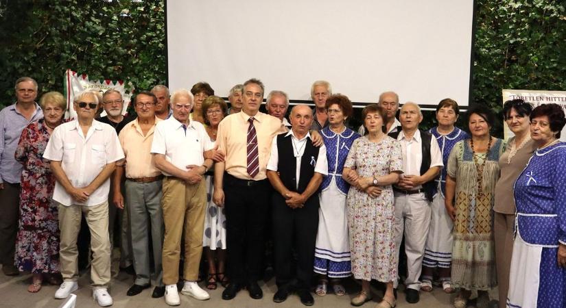 Születésnapot ünnepelt a Wass Albert Kör Sárospatakon