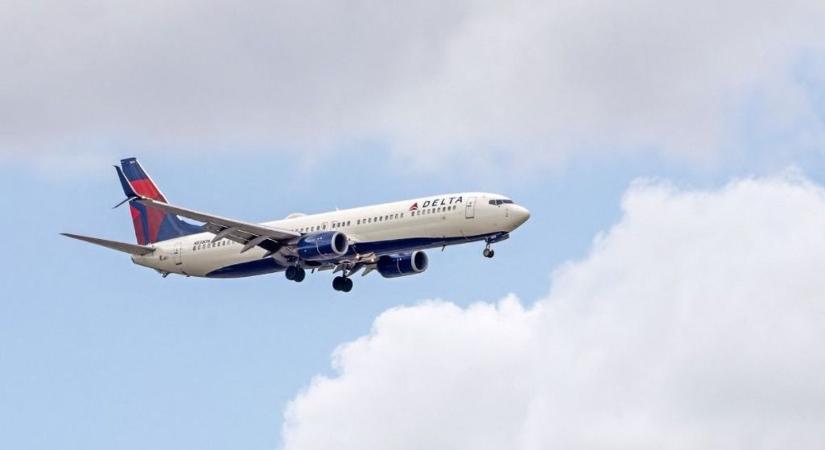 Kényszerleszállást hajtott végre a Delta Air Lines gépe – többen kórházba kerültek