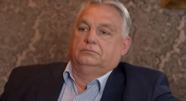 Mégis áttolják az átláthatósági törvényt