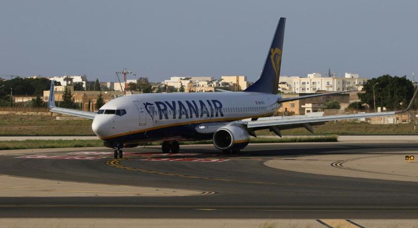 A Ryanair az elhunyt férjtől várta a visszatérítési kérelmet