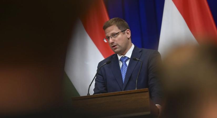 Orbán Viktor nagyot ígért: érkeznek a bejelentések, itt a Kormányinfó!