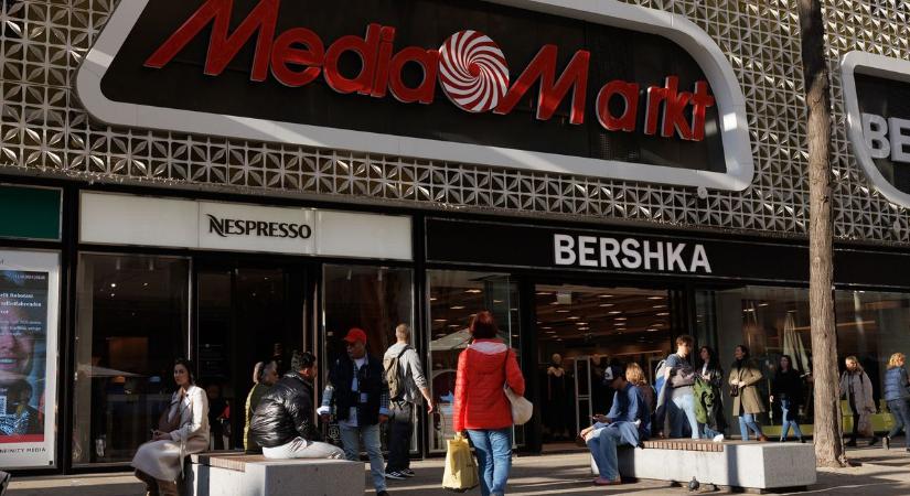Megugrott a Medimarkt- és Saturn-üzemeltető cég árfolyama miután a kínaiak vételi szándékot jeleztek - zuhan a JD.com