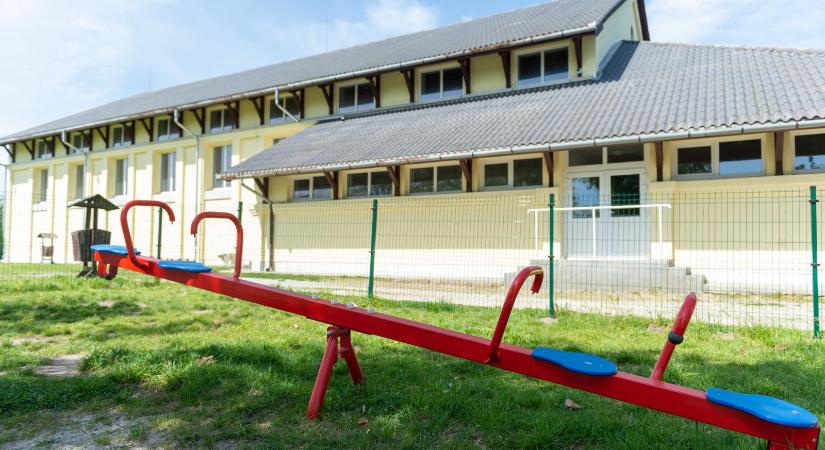 KSH: júniusban megint kevesebb gyermek született