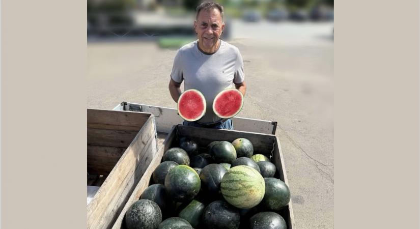 Sexy kép jelent meg Pócs János érett dinnyéiről