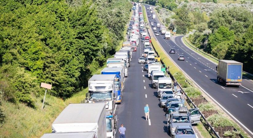 Figyelem! Már öt kilométeres a torlódás az M3-ason – ez az oka