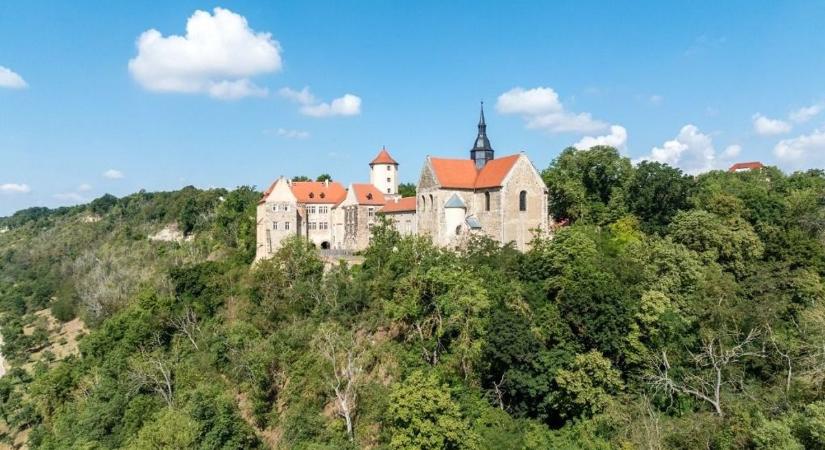 Megrohamozták a magyarok Ausztriát: a németek és a svájciak is velük tartottak