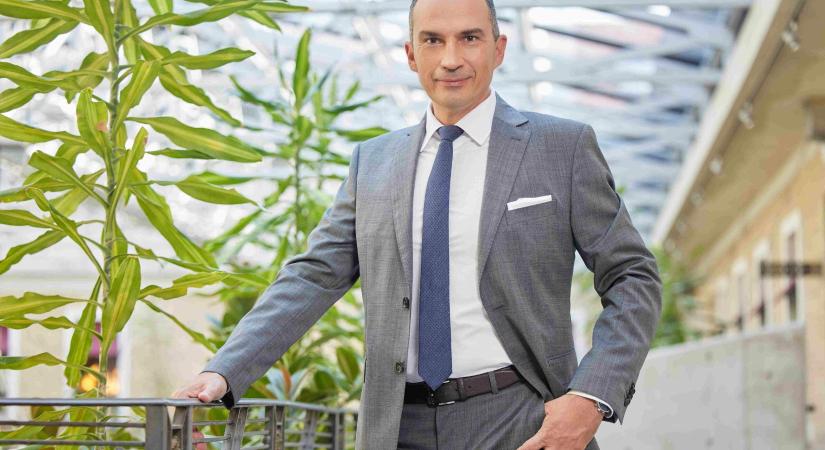 Szakértő: az Otthon Start Program véglegesítése nélkül nem indul be a piac. Új lakásfelújítási programot is vár a szakma.
