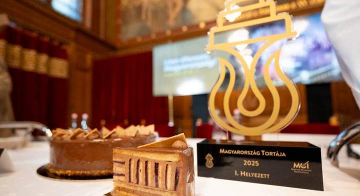 Megválasztották Magyarország Tortáját: augusztus 19-től meg is kóstolhatod
