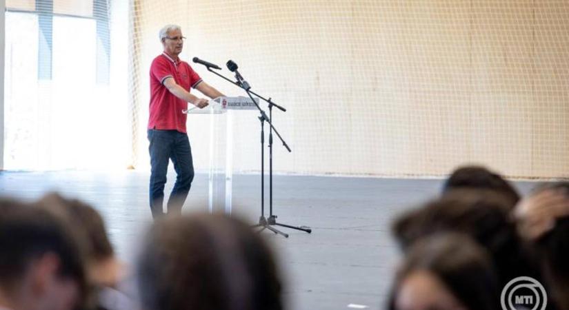 Soltész Miklós: a magyarságnak hihetetlen kincse van a nyelvében