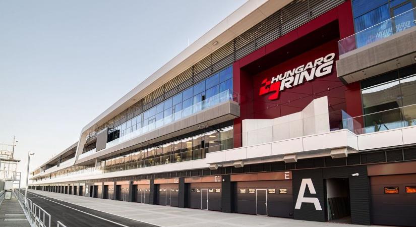 Így épült át kevesebb mint egy év alatt a Hungaroring, fotódömping az óriási átalakulásról!