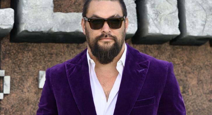 Jason Momoa leborotválta a szakállát, de végeredménytől ő sem volt elájulva