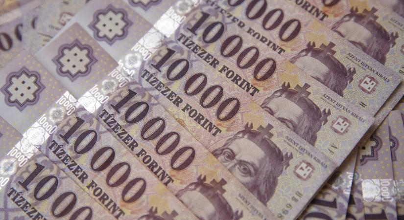 Milliárdos káosz Mohácson: háromszoros áron sem készül el a kikötő, amit 2023-ban kellett volna átadni