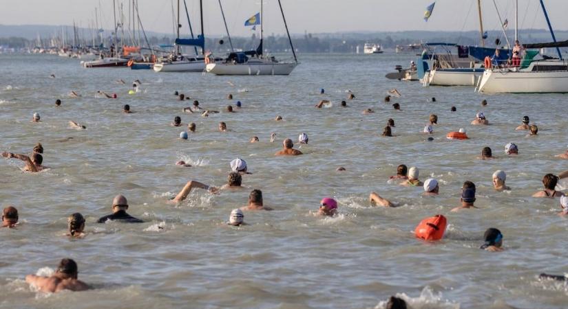 Ismét elhalasztották a Balaton-átúszást – mutatjuk a tudnivalókat!