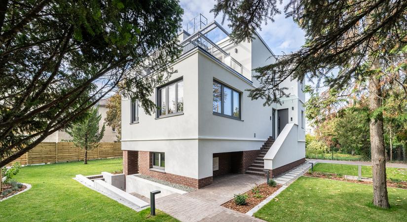 A Jókai-villa története
