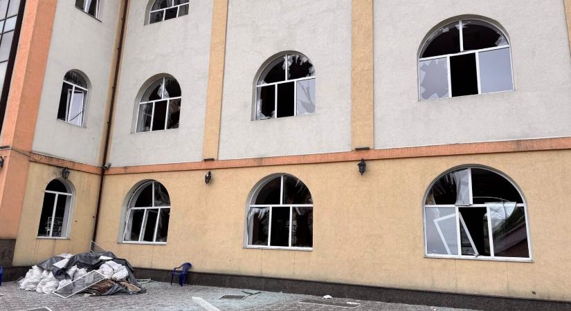 Kijevben az orosz támadás következtében megrongálódott a muszlimok fő mecsetje