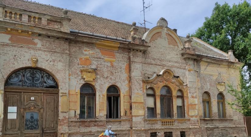 Tizenhárom városképi jelentőségű épület homlokzata újulhat meg városi támogatással