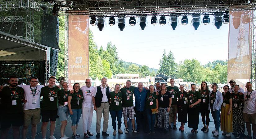 Az első Digitális Polgári Kör koordinátora máris szabályokat állított