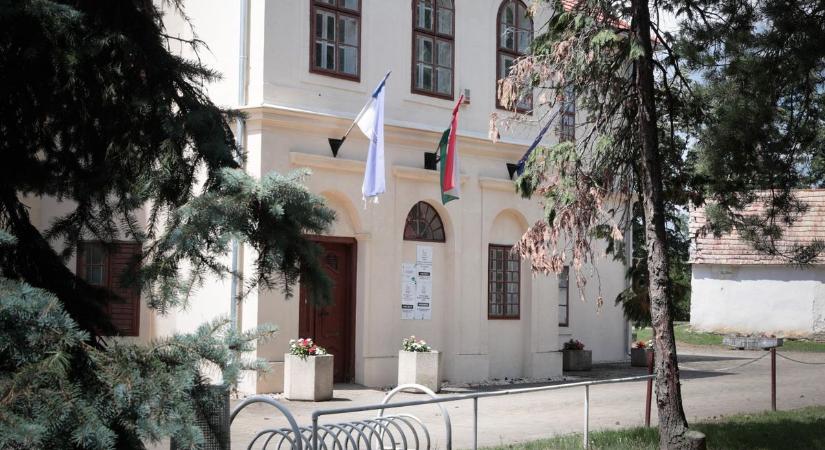Ostffyasszonyfa az intim video után - A falu bezárkózott