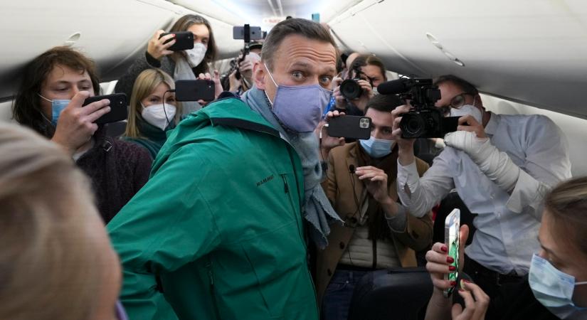 Letartóztatták Alekszej Navalnijt, miután leszállt a repülőrőlRendkívüli