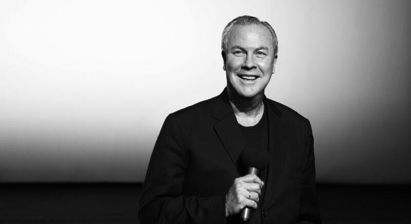 Elhunyt Robert Wilson, a kortárs színház ikonikus alakja