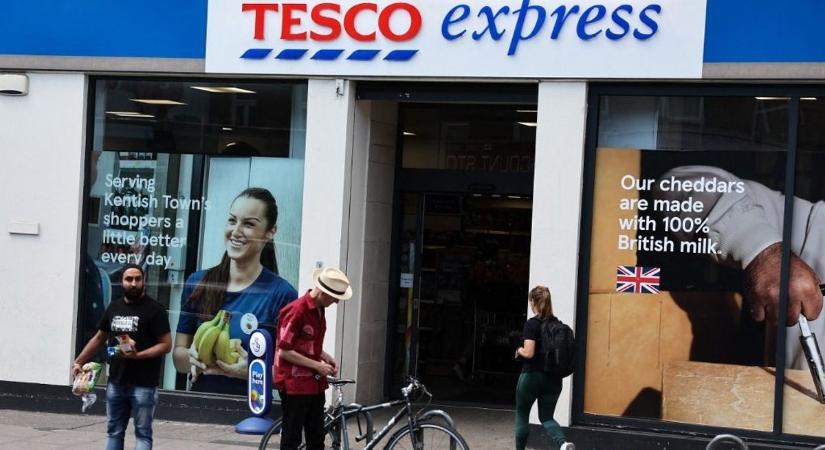 A Tesco veszteséges évet zárt, miközben a Lidl remekelt, és megőrizte piacvezető pozícióját