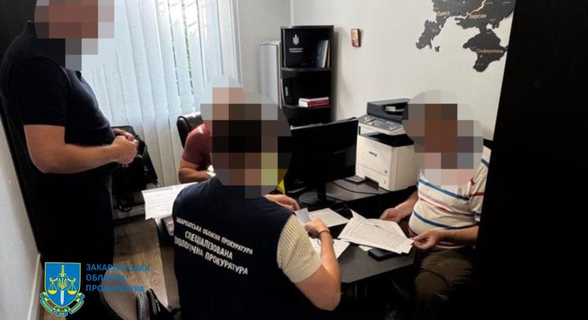 Kárpátalján egy erdészt azzal gyanúsítanak, hogy hanyagsága több mint 4,5 millió hrivnya értékű illegális fakitermeléshez vezetett