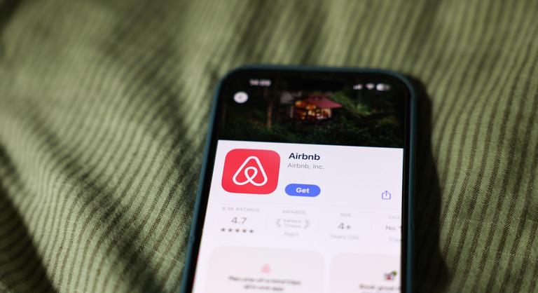 A Kúriához fordul a Fővárosi Kormányhivatal a terézvárosi Airbnb-tiltás miatt