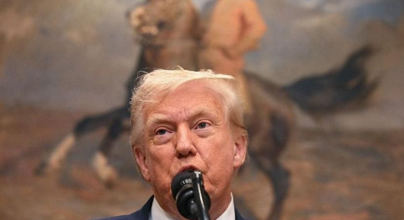 Kőkeményen beleszállt a gyógyszergyártókba Donald Trump: ha nem engedelmeskednek mindent bevet