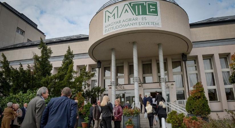 Ők kezdhetik ősszel az első egyetemi évüket a gyöngyösi campuson